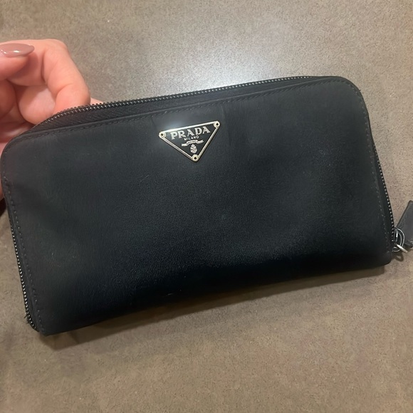 Prada Handbags - Prada wallet authentic